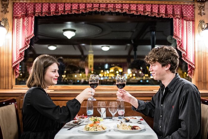 10PM Budapest Danube Cruise with Live Music & Food or Drinks - Buffet dinner or drinks: how your option changes the whole vibe