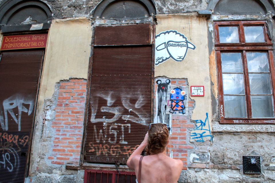 Alternative Budapest Walking Tour - Starting at the Lutheran Church: Your First Local Landmark