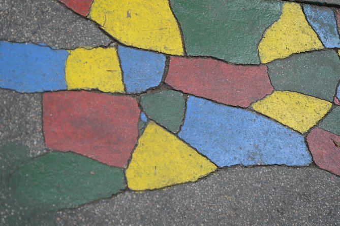 Alternative Street Art Free Walking Tour of Budapest - Price and Value: A Small Fee for Local Insight