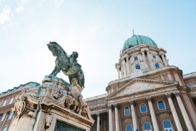 Buda Castle's Secrets with a Historian - WWII scars at the National Archives, then the President’s Palace streets