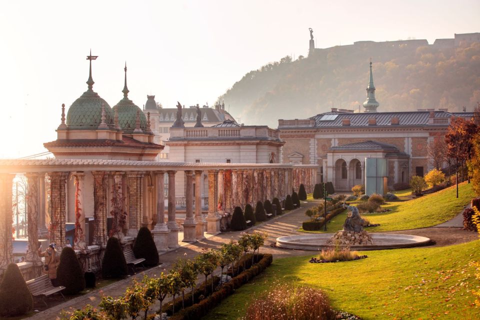 Budapest: 3-hour City Tour with Castle Walk + 1-hour Cruise - Castle Hill walk: Fisherman’s Bastion and Matthias Church exterior