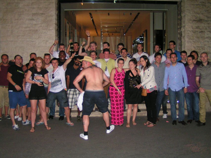 Budapest: 5-Hour Pub Crawl through Ruin Bars - Where You Start (Oktogon tér) and How the Night Is Timed