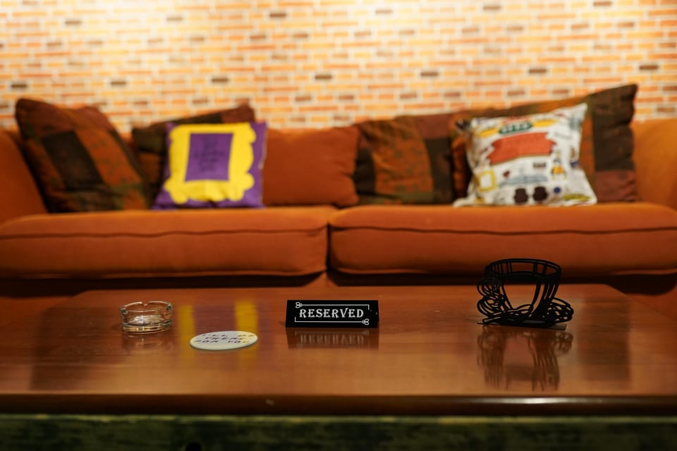 Budapest: 90s Sitcom Escape Room Adventure with Drinks - Should You Book This 90s Sitcom Escape Room in Budapest?