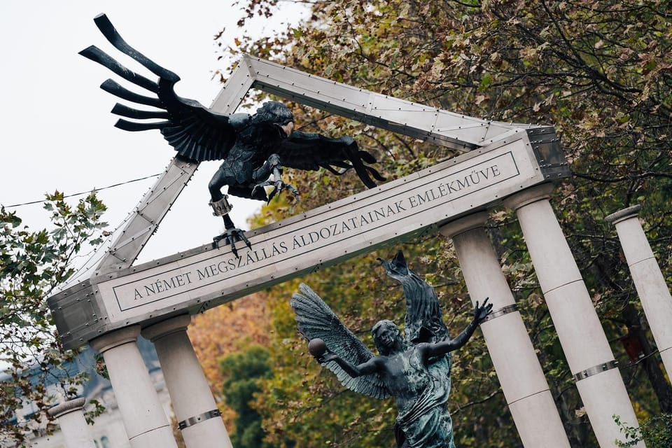 Budapest: Alternative Street Art & Jewish Tour - Price and Value: What $23 Buys You in 3 Hours