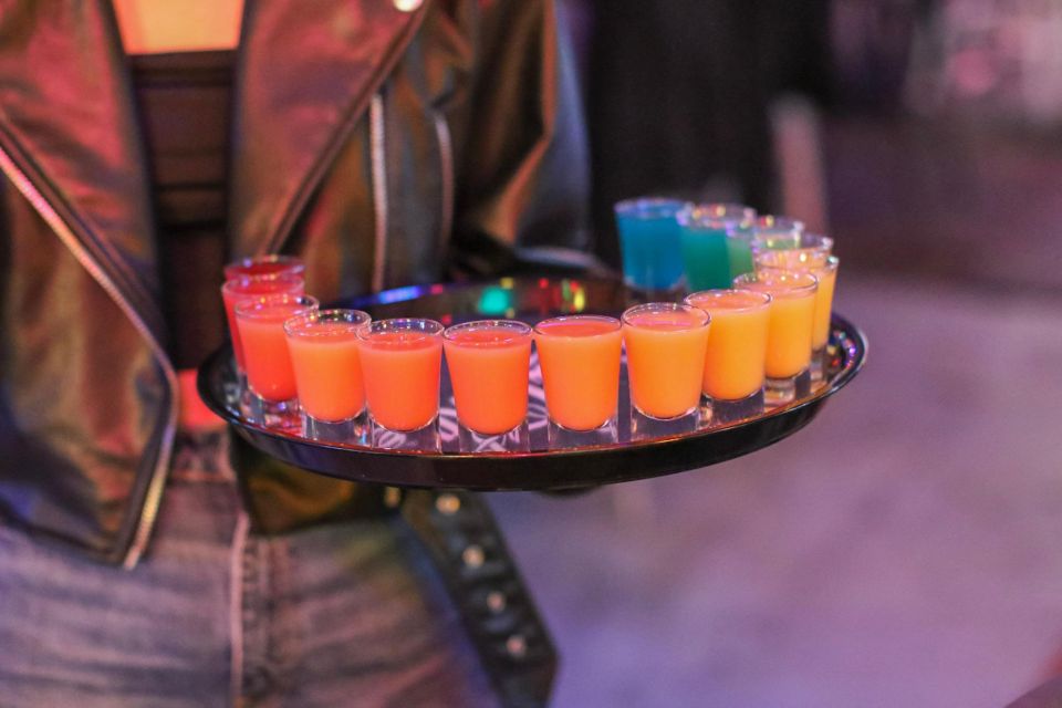 Budapest: Bar Crawl Tour with Local Drinks - Ending at Füge Udvar: A Clean Finish With Room to Continue