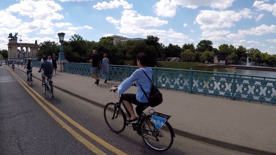 Budapest Bike Tour with a Hungarian Goulash - Parliament, St. Stephen’s Basilica, Chain Bridge: The Photo Cluster You’ll Care About Later