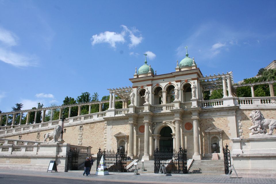 Budapest: Buda Castle Private Walking Tour - Why Buda Castle feels different from the rest of Budapest