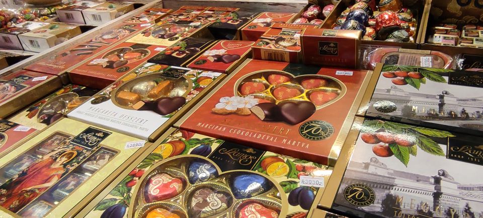 Budapest: Central Market Hall Guided Food Tour with Tastings - The guide’s real value: teaching you how to order later