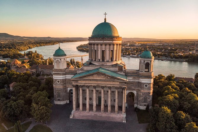 Budapest Danube Bend Full Day Tour with Lunch - Crossing into Slovakia, Then Straight to Esztergom’s Green-Domed Basilica