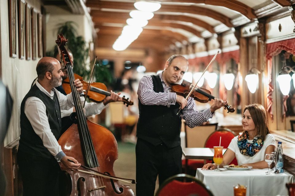 Budapest: Dinner Cruise with Live Music and Folk Dance Show - The Night Route: Parliament to Castle Hill Without the Stress