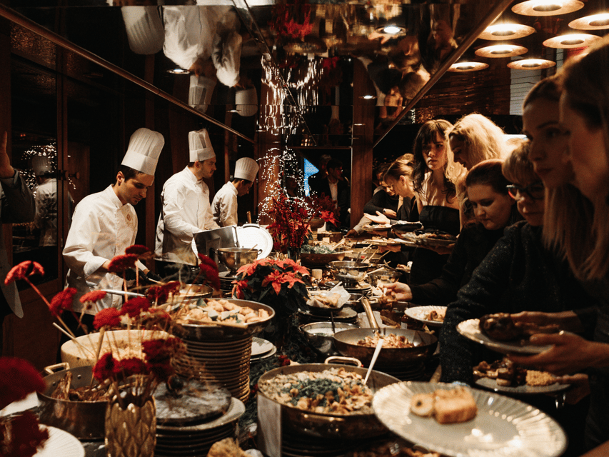 Budapest: Dinner Cruise with Live Music and Unlimited Drinks - Live Music and Night Atmosphere That Fits Conversation