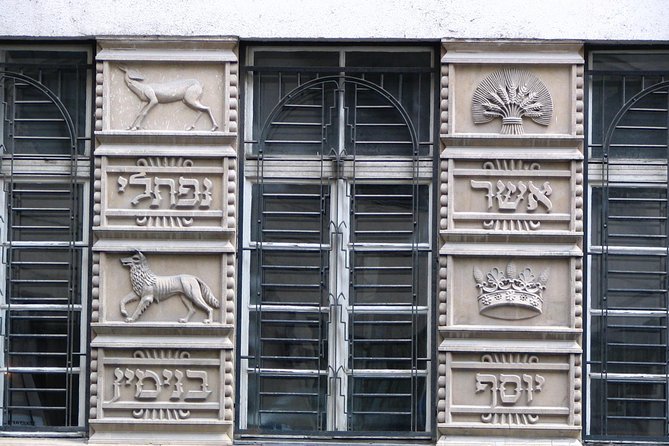 Budapest Dohany, Heroes', Rumbach synagogues & Jewish Ghetto Tour - Rumbach Street Synagogue: Otto Wagner’s Moorish masterpiece, reopened