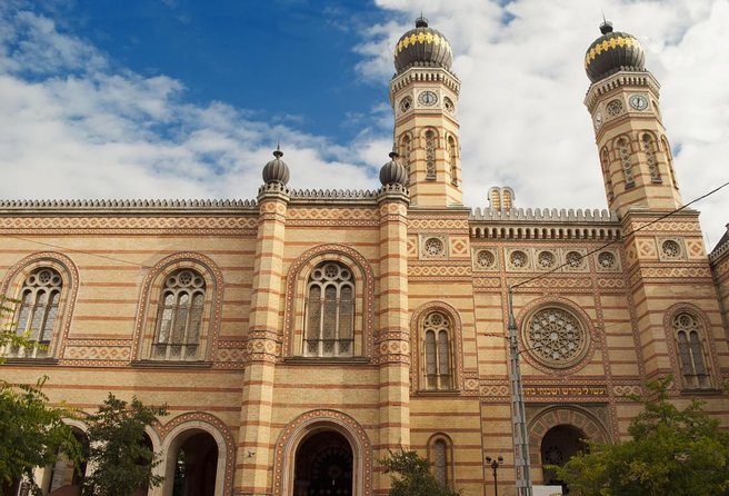 Budapest Dohany Synagogue & Hungarian Jewish Museum & free extras - Why This Tour Works as a First Stop in Budapest’s Jewish Quarter