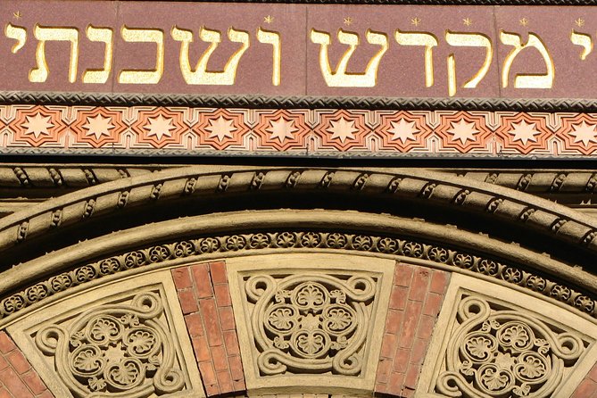 Budapest Dohany Synagogue & Hungarian Jewish Museum & free extras - The Guide Matters: What You’ll Want to Look for in the Experience