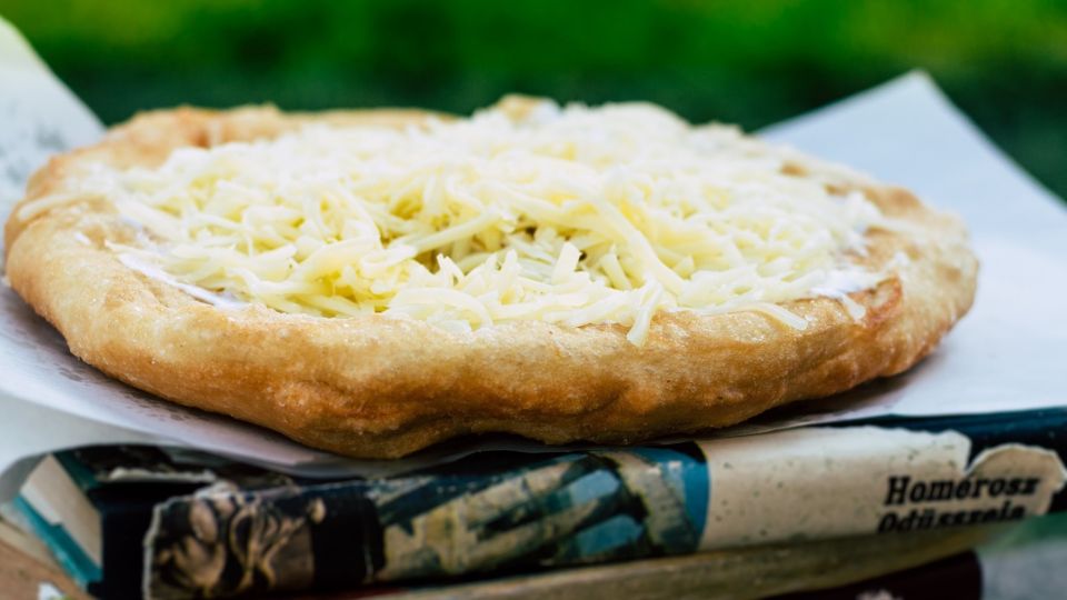 Budapest: Downtown Food Tour - Where You Meet (and Why the Orange Umbrella Helps)