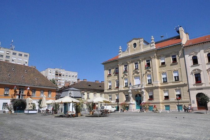 Budapest Food Tour in Obuda with 8+ Tastings of Hidden Food Gems - Stop 1: Amphitheatrum and Roman Budapest in one hour