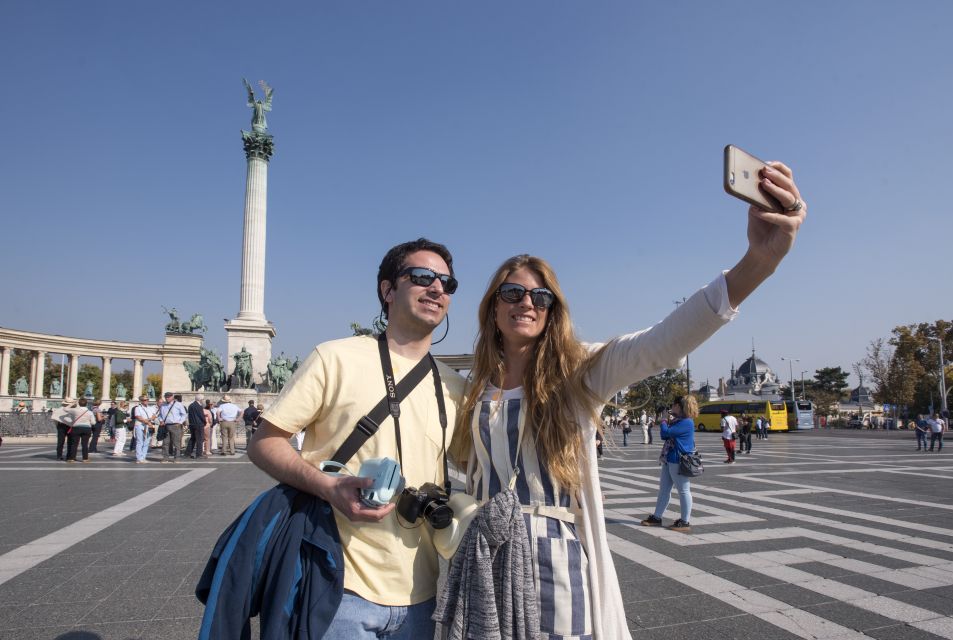 Budapest: Grand City Tour with Parliament Visit - Guide Style and Group Flow: Why Names Like Ben and Christina Come Up