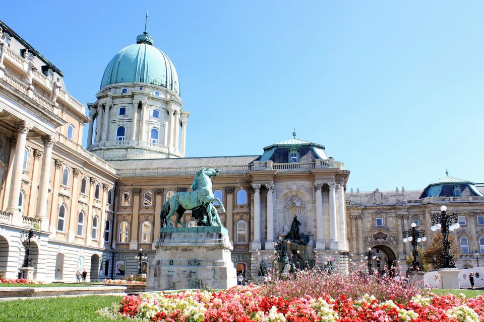 Budapest: Guided City Tour by E-Bike - E-Bikes, Helmets, and the One Limitation You Should Plan Around