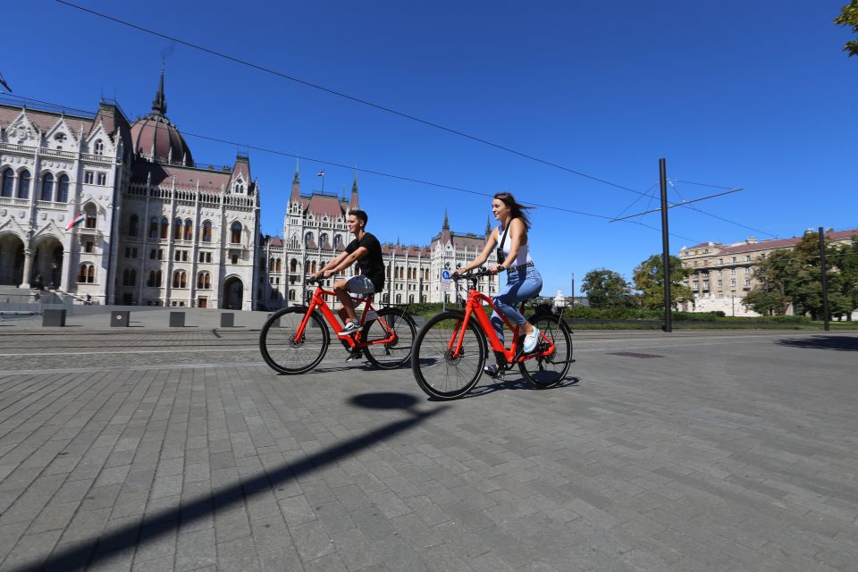 Budapest: Guided Downtown Electric Bike Tour - Central Market Hall and the National Museum area: the food-and-culture pivot