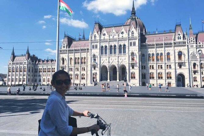 Budapest Highlights Bike Tour with a local guide - St. Stephen’s Basilica to Szabadság Square: religious grandeur and city perspective