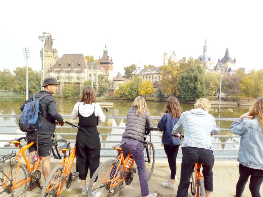 Budapest: Historic Downtown Bicycle Ride with Scenic Views - Why this 3.5-hour bike loop is a smart Budapest move