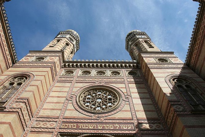 Budapest Jewish Heritage Memorial Walking Tour & Synagogue Entry - Key things that make this tour worth your time