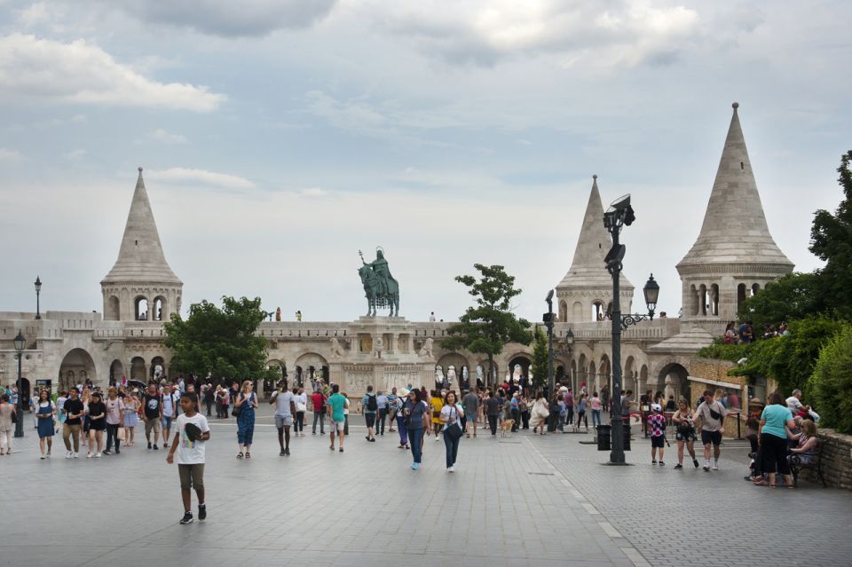 Budapest: Multilingual Highlights Tour - From Parliament to Buda Castle: Public Transport Tickets You’ll Want to Plan For