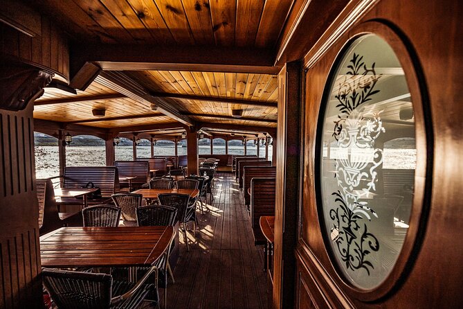 Budapest Paddle Steamer Danube Cruise with Tokaj & Audio Guide - Budapest Paddle Steamer Danube Cruise: What the experience feels like