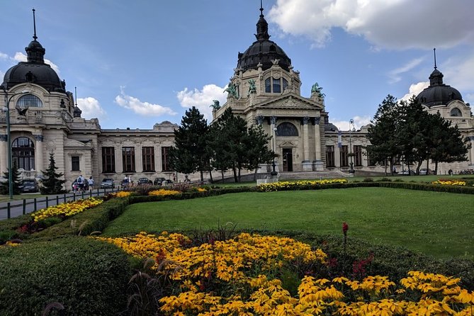 Budapest Private Full Day City Sightseeing Tour Walking or by Car - Central Market Hall: architecture plus snacks in one stop