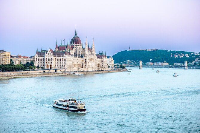 Budapest River Cruise with 1 Free Tokaj Frizzante and Audio Guide - Getting to Március 15. tér and scoring the seat you want