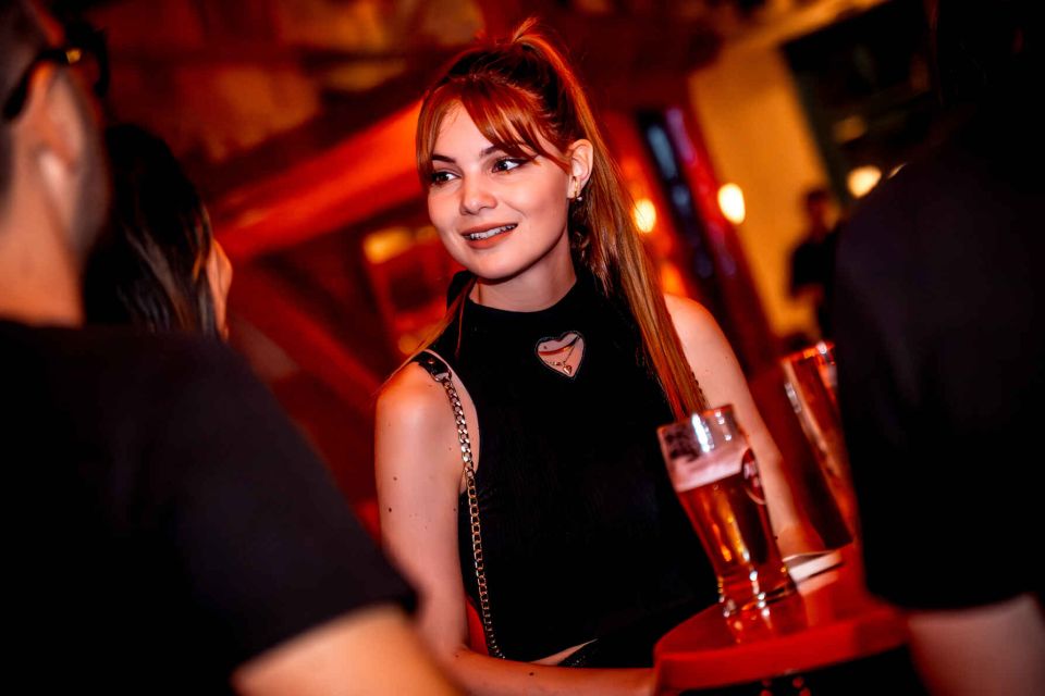 Budapest: Ruin Bar Pub Crawl with Entry Tickets - The ruin bars circuit: what makes each stop worth your time