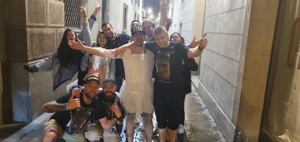 Budapest: Ruin Bar Pub Crawl with Entry Tickets - Value vs. expectations: what $11 really means in practice