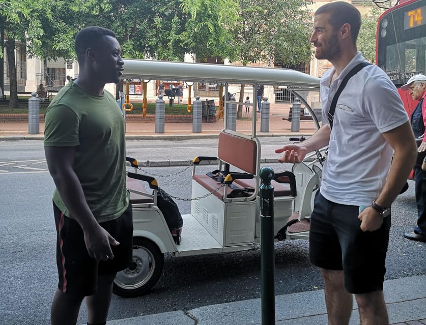 Budapest: Sightseeing Tour by Electric Tuktuk - Why an electric tuktuk fits Budapest so well