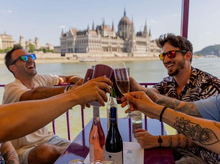 Budapest: Sunset Cruise with 2 Cocktails - Key points to know before you go