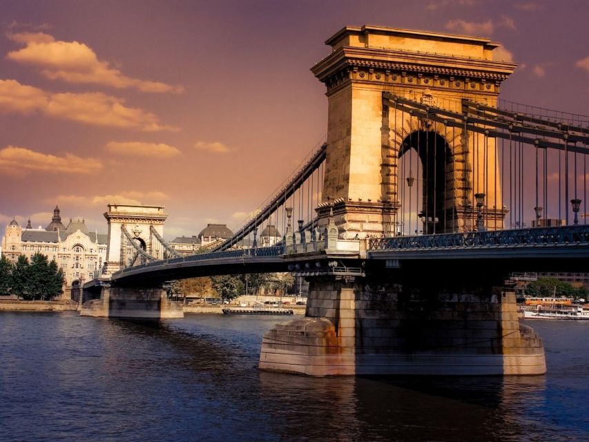 Budapest: Unlimited Prosecco and Wine Sightseeing Cruise - Why This Danube Prosecco Cruise Works (Even If You Have 1 Day)