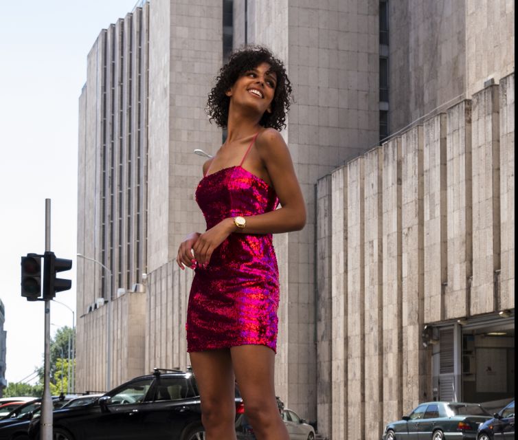 Budapest: Walking Tour and Photoshoot with Digital Photos - Key things to know before you book