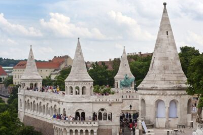 Budapest: Walking Tour in German - Pest landmarks first: Leopoldstadt and the Chain Bridge