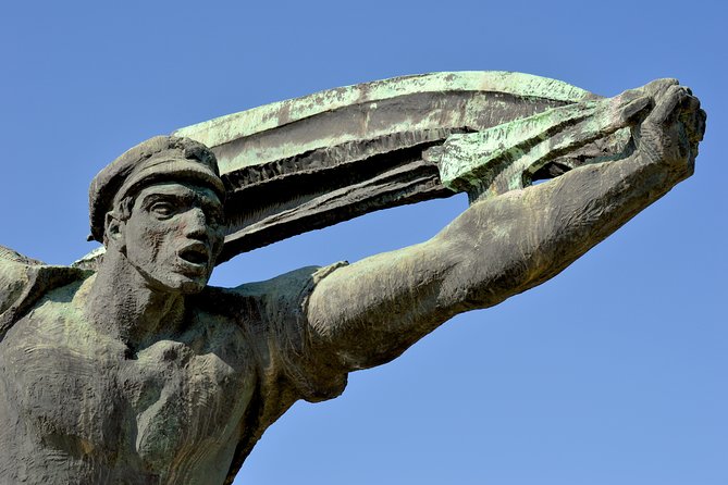 Communism in Hungary with a Historian - St. Stephen’s Basilica: faith, public life, and the careful survival strategy