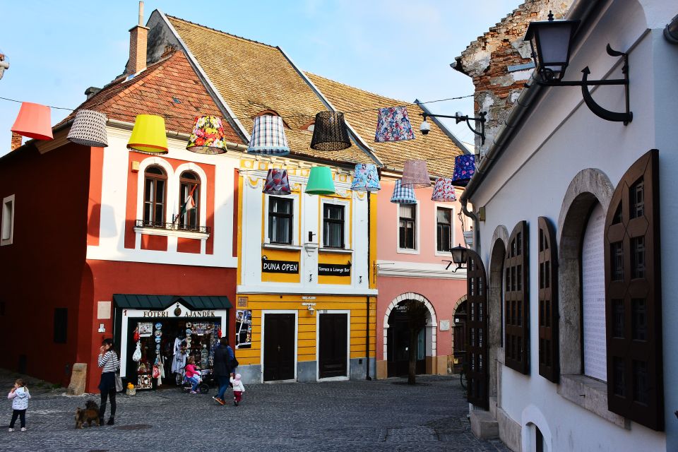 From Budapest: Szentendre Artists' Village Tour - Getting there from Budapest: the 40-minute transfer that sets the tone