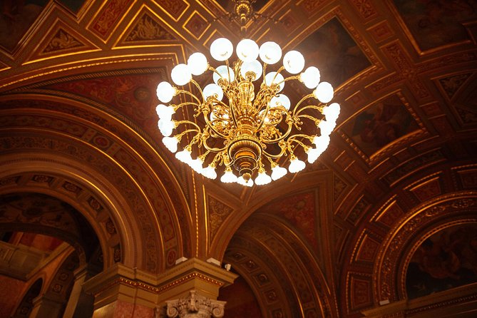 Highlights & Hidden Gems of Budapest Private Tour - Heroes’ Square start: an easy launch point