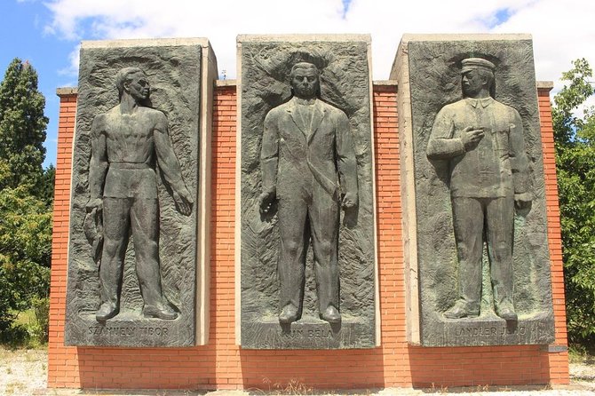 Memento Park Entrance Ticket - Price and Value: Is $11.41 Worth It?