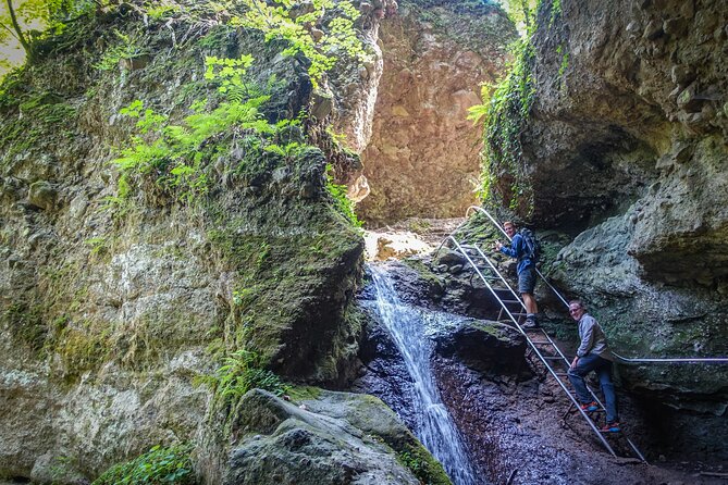 One Day Wonder Hiking Trip - What’s Included (and What You Must Bring)