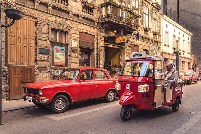 Private Budapest TukTuk Tour: Custom Route, Hotel Pickup - Your warm-up lap of Budapest, with a tuk-tuk shortcut