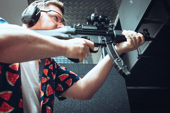 Shooting Experience BASIC Package in Budapest - English Instruction and How to Make It Easy