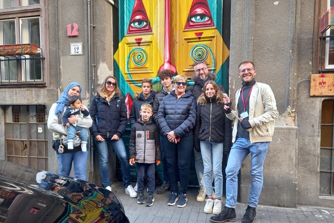 Street Art and Alternative Tour in Budapest - What ET Teaches You to Read in Street Art