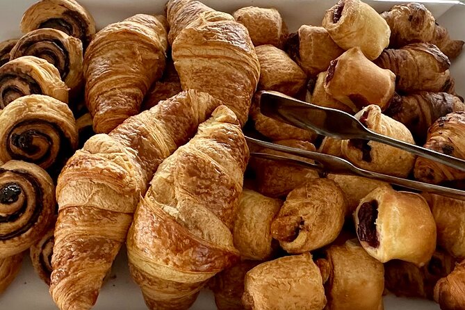 Summer Danube Brunch Cruise in Budapest - The Hungarian buffet brunch: what’s included and how filling it really is